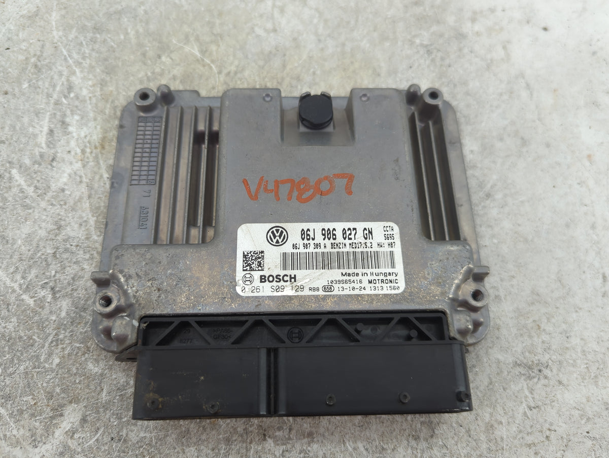 2014-2015 Volkswagen Tiguan PCM Engine Control Computer ECU ECM PCU OEM P/N:06J906027GN 0261S09129, 06J907309A Fits Fits 201