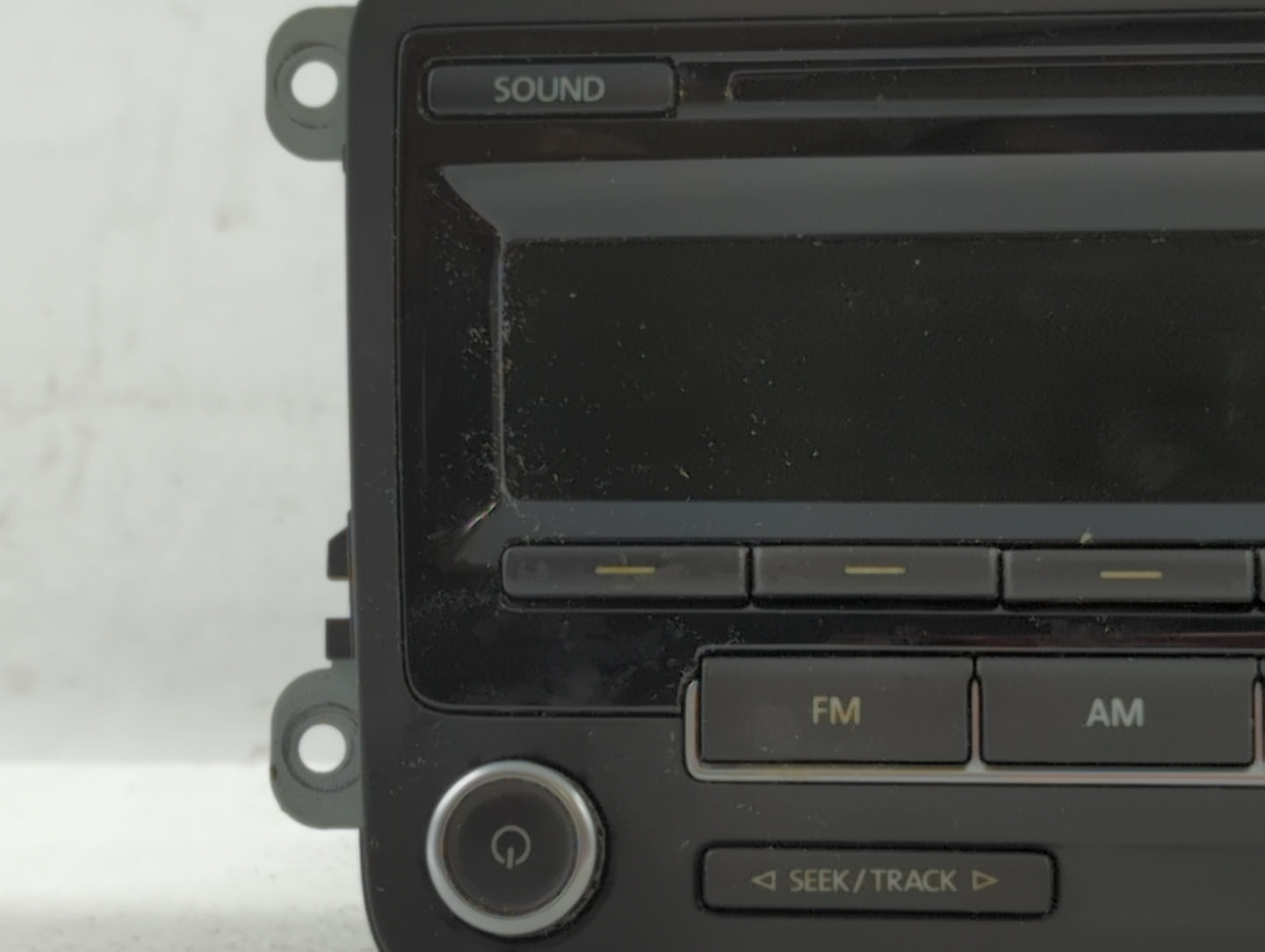 2009-2017 Volkswagen Tiguan Am Fm Cd Player Radio Receiver - Oemusedautoparts1.com