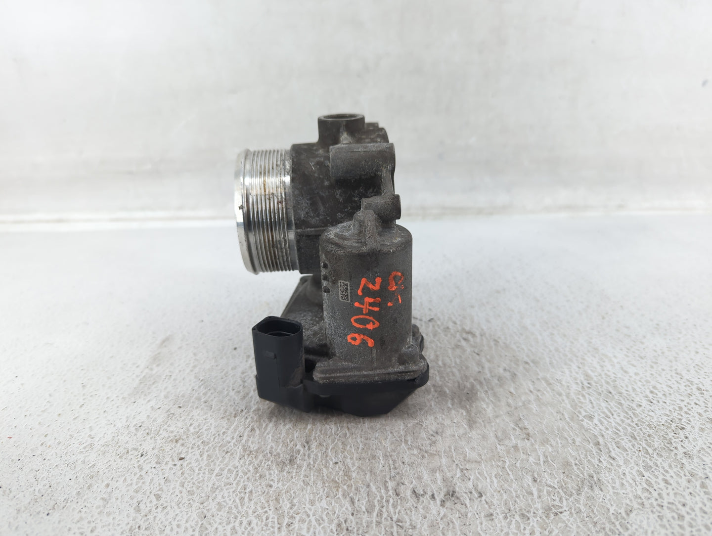 2009-2018 Volkswagen Tiguan Throttle Body P/N:06F 133 062 T 06F 133 062 Q Fits OEM Used Auto Parts - Oemusedautoparts1.com