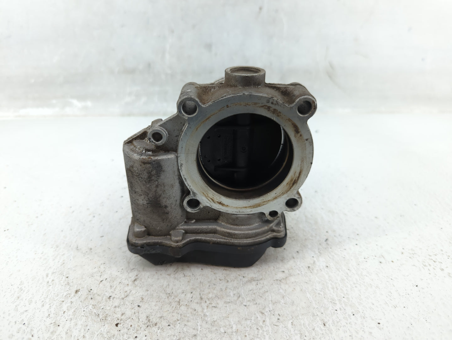 2009-2018 Volkswagen Tiguan Throttle Body P/N:A2C84068600 06F 133 062 0 Fits OEM Used Auto Parts - Oemusedautoparts1.com