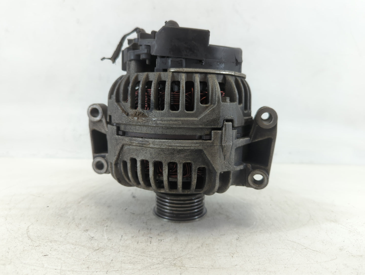 2009-2018 Volkswagen Tiguan Alternator Replacement Generator Charging Assembly Engine OEM P/N:06B 903 016 AB Fits OEM Used A