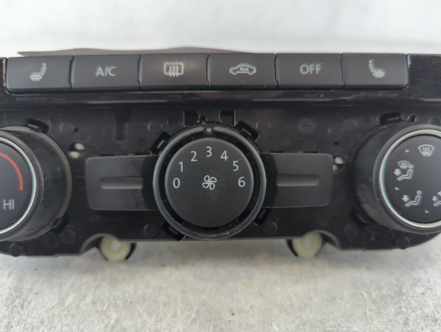 2013-2015 Volkswagen Tiguan Climate Control Module Temperature AC/Heater Replacement P/N:561 907 426 E Fits Fits 2013 2014 2