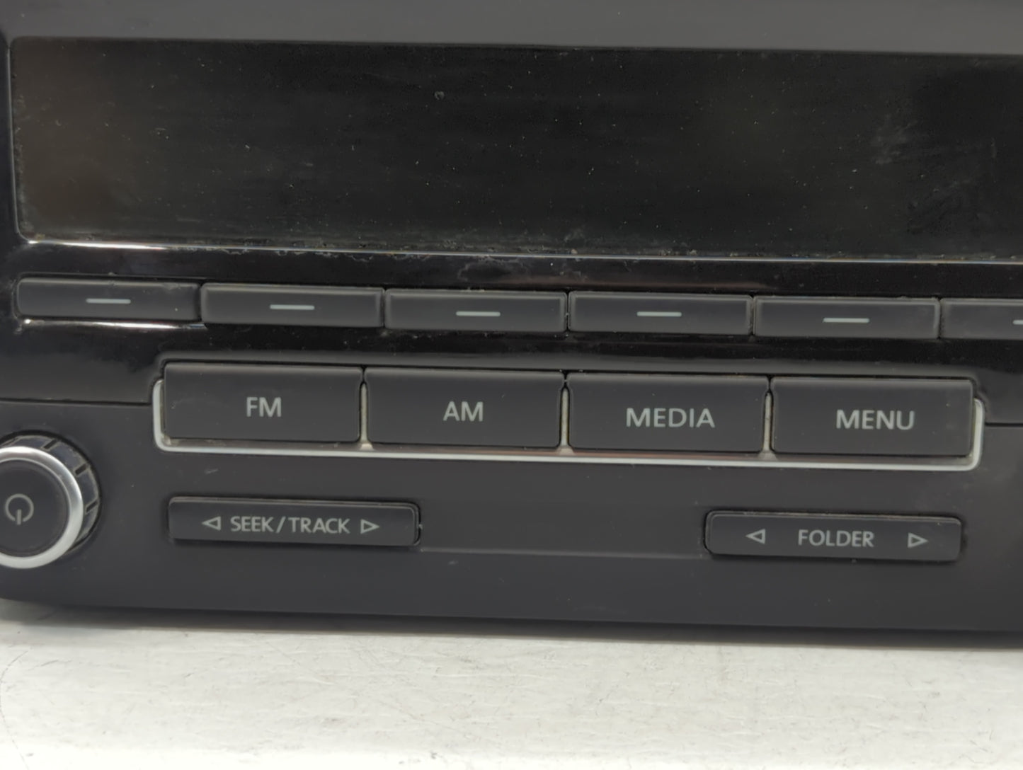 2009-2017 Volkswagen Tiguan Radio AM FM Cd Player Receiver Replacement P/N:5N0 035 164 D Fits OEM Used Auto Parts - Oemuseda