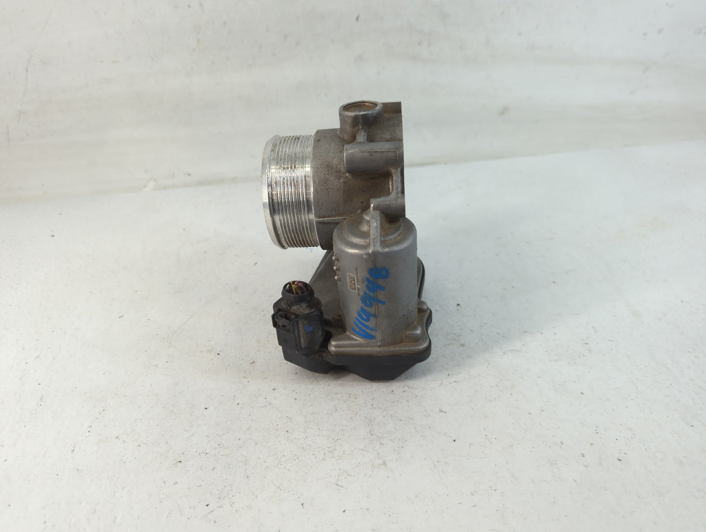 2009-2018 Volkswagen Tiguan Throttle Body P/N:A2C82494100 06F 133 062 T Fits OEM Used Auto Parts - Oemusedautoparts1.com