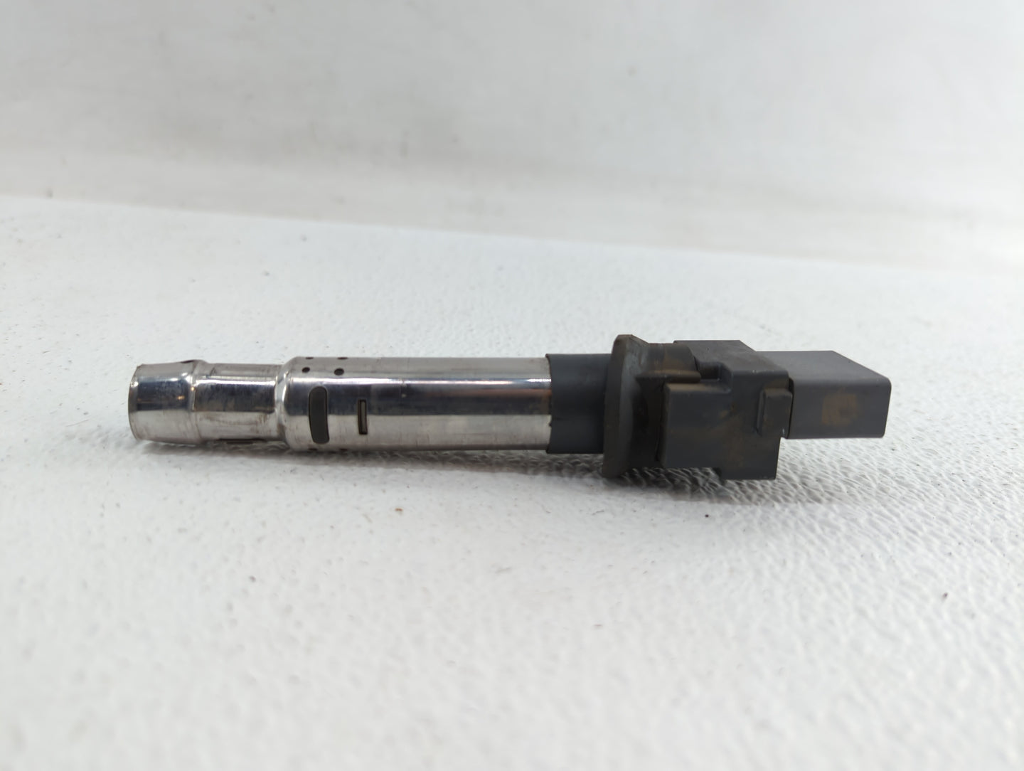 2007-2017 Volkswagen Touareg Ignition Coil Igniter Pack - Oemusedautoparts1.com