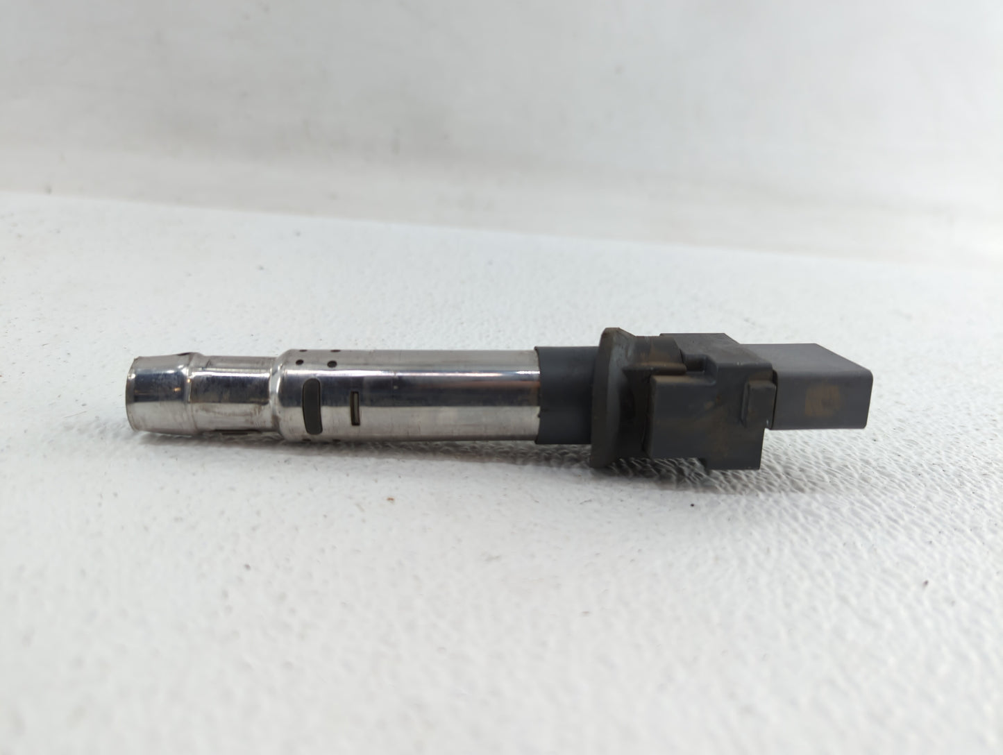 2007-2017 Volkswagen Touareg Ignition Coil Igniter Pack - Oemusedautoparts1.com