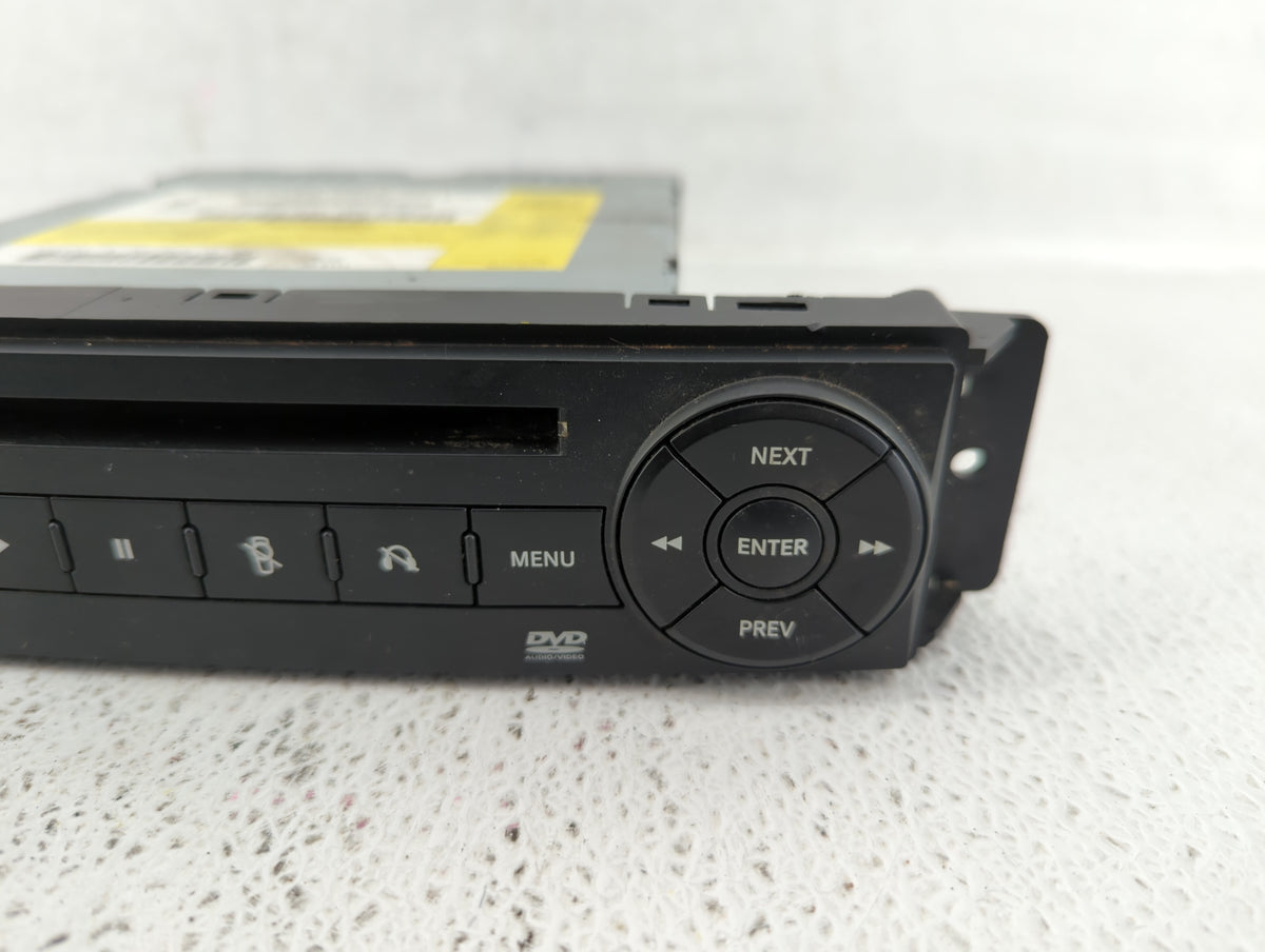 2012-2014 Volkswagen Routan Am Fm Cd Player Radio Receiver 510722 - Oemusedautoparts1.com