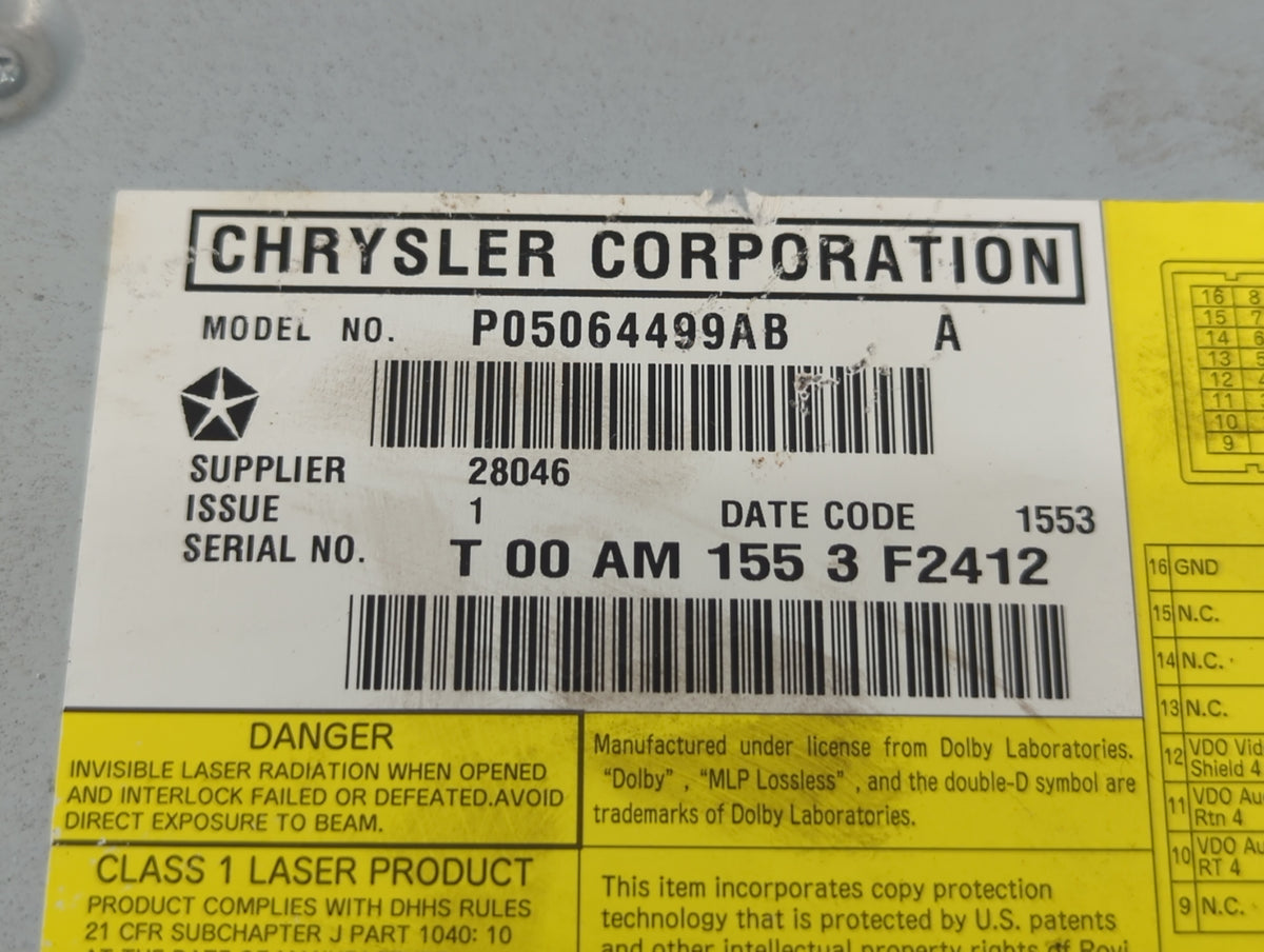 2012-2014 Volkswagen Routan Am Fm Cd Player Radio Receiver 510722 - Oemusedautoparts1.com