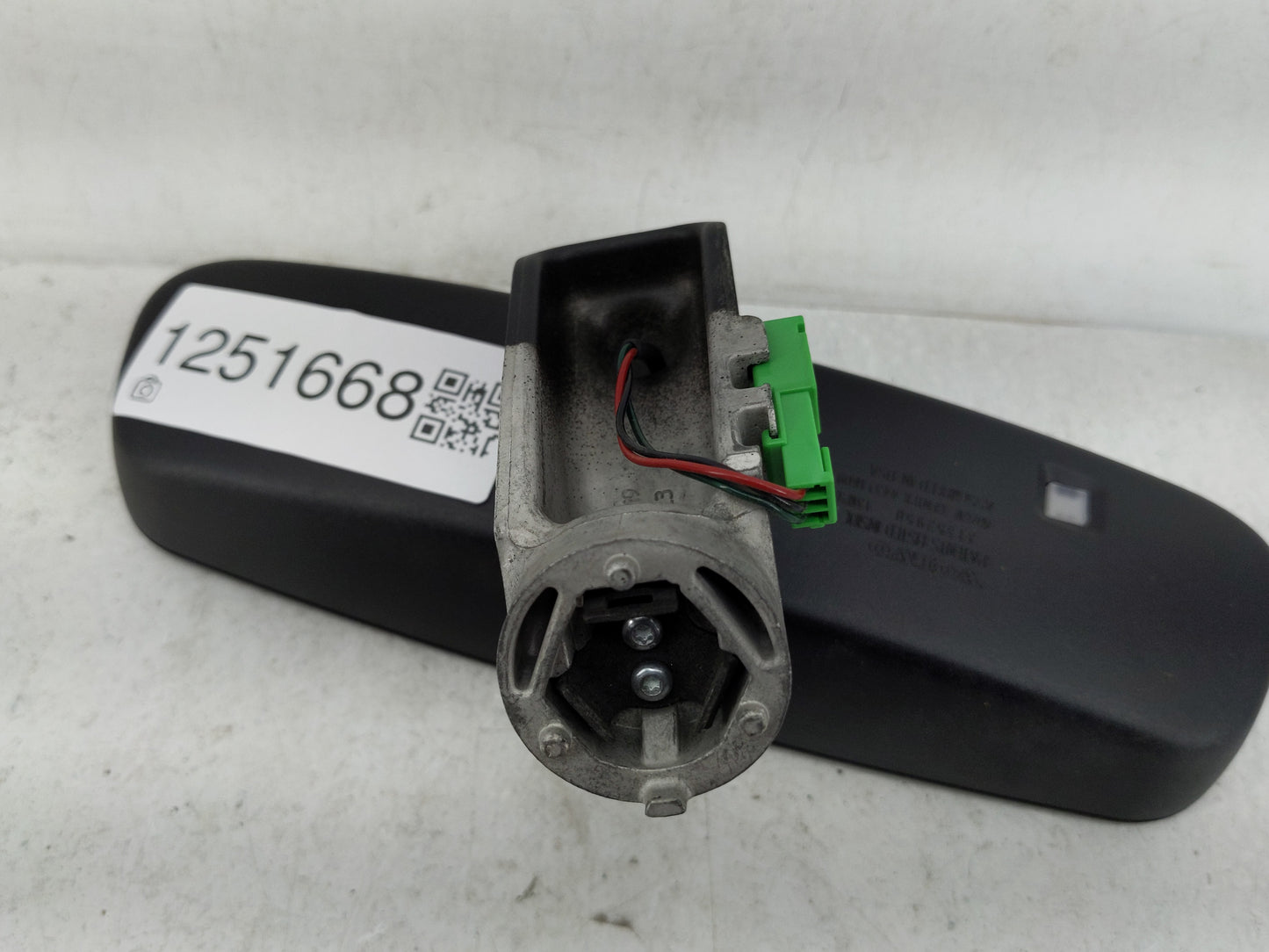 2014-2018 Volvo S60 Interior Rear View Mirror Replacement OEM P/N:31352950 Fits Fits 2013 2014 2015 2016 2017 2018 OEM Used 