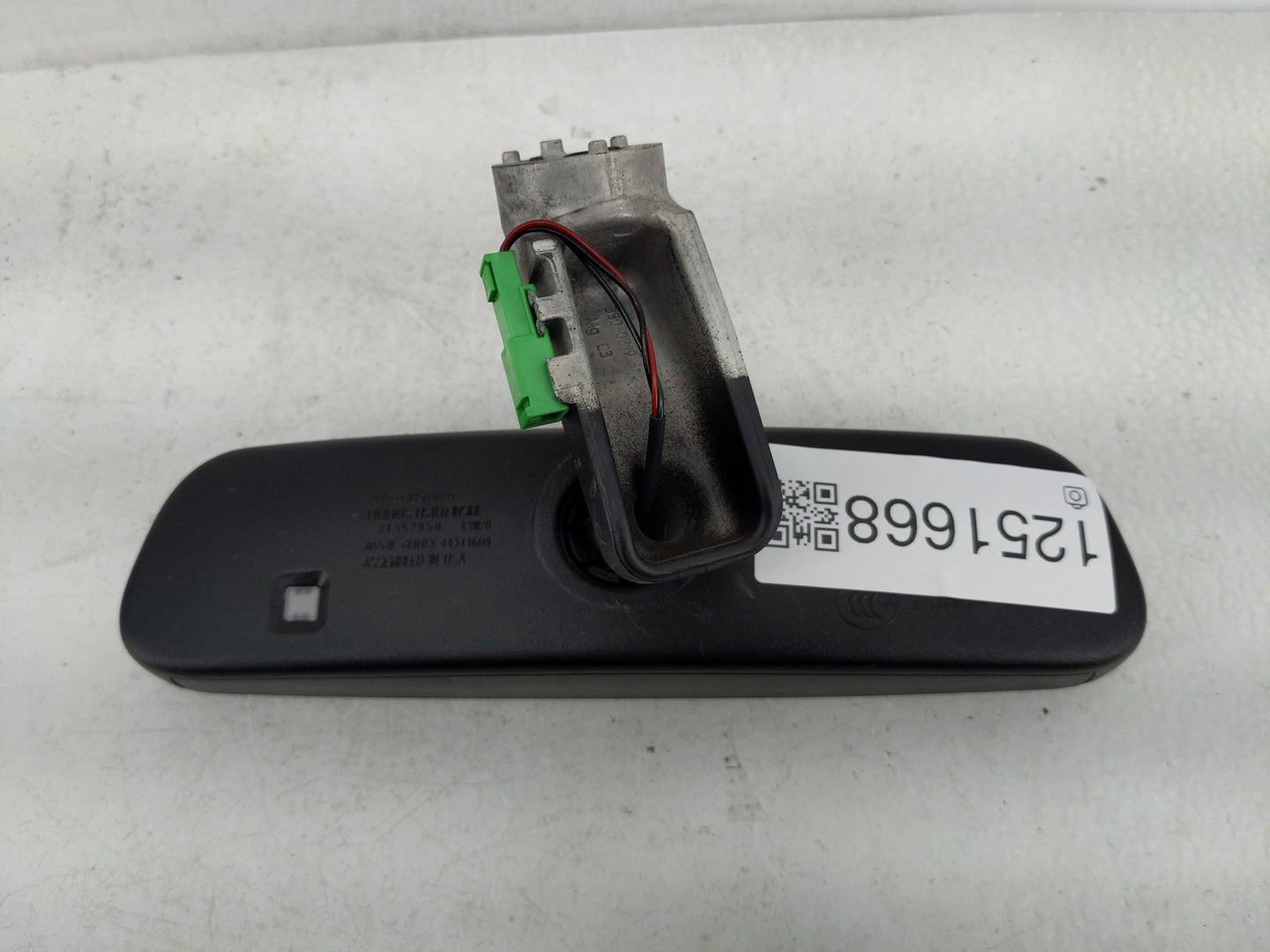 2014-2018 Volvo S60 Interior Rear View Mirror Replacement OEM P/N:31352950 Fits Fits 2013 2014 2015 2016 2017 2018 OEM Used 