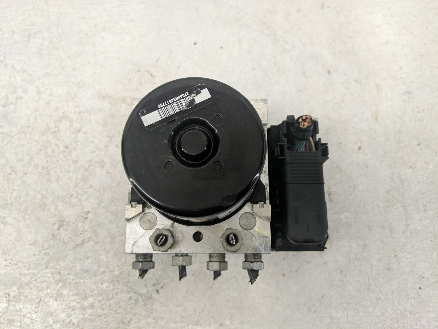 2011-2016 Volvo S60 ABS Pump Control Module Replacement P/N:10.0622-3380.1 10.0926-04143 Fits Fits 2011 2012 2013 2014 2015 