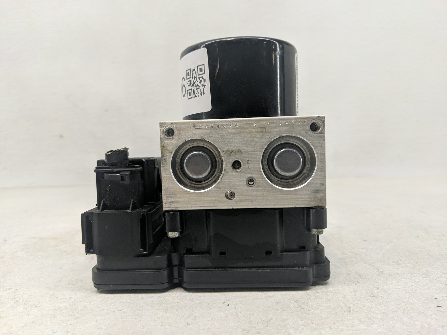 2011-2016 Volvo S60 ABS Pump Control Module Replacement P/N:10.0622-3380.1 10.0926-04143 Fits Fits 2011 2012 2013 2014 2015 