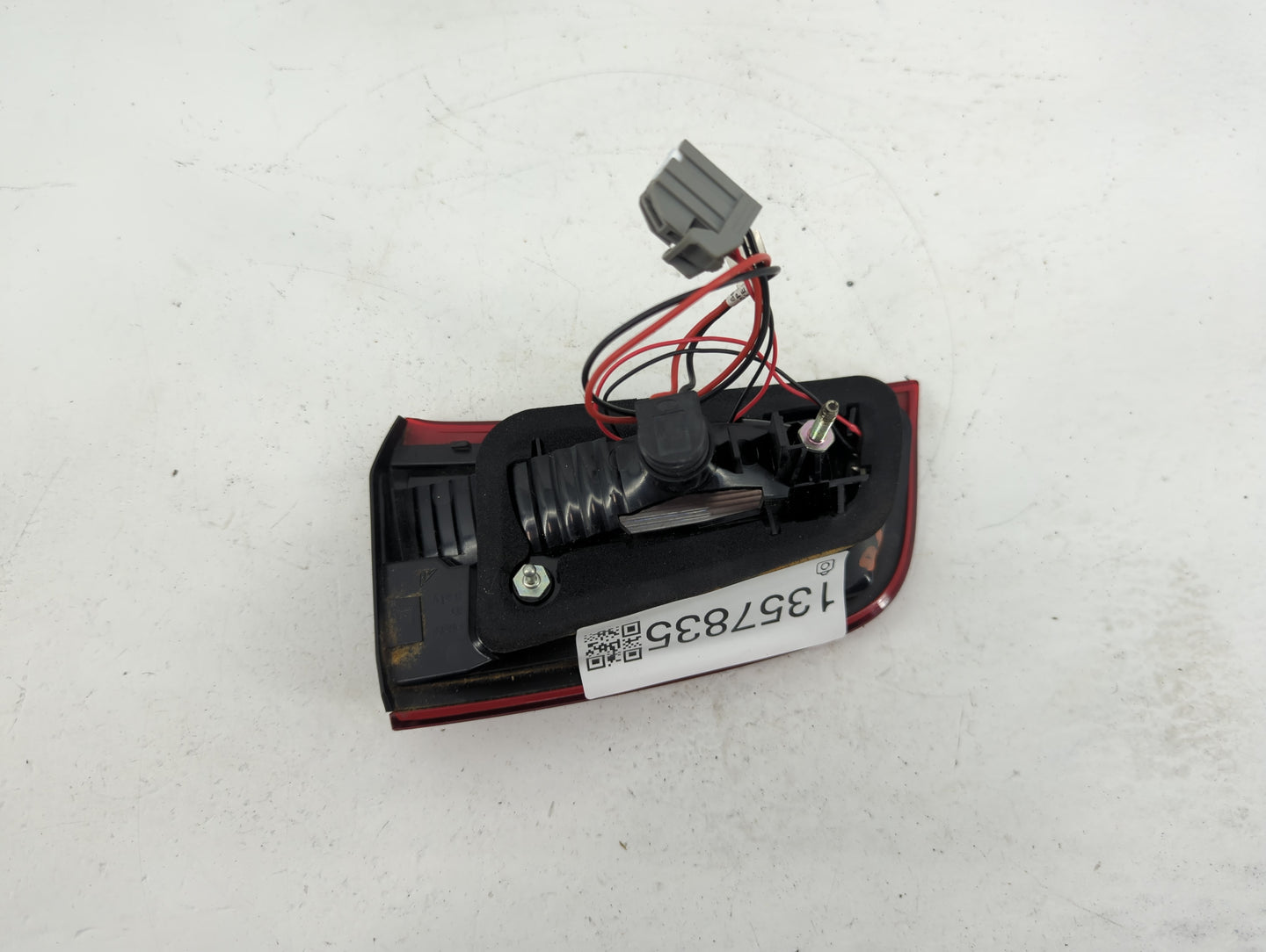 2011-2018 Volvo S60 Tail Light Assembly Driver Left OEM P/N:30796271 Fits Fits 2011 2012 2013 2014 2015 2016 2017 2018 OEM U