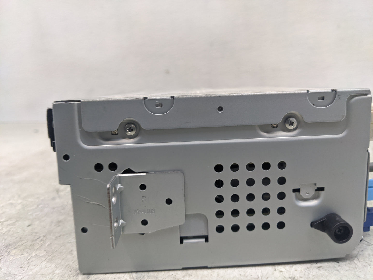 2014-2015 Volvo S60 Radio AM FM Cd Player Receiver Replacement P/N:CF6N-18C815-BA 31357213 AA Fits Fits 2014 2015 2016 OEM U