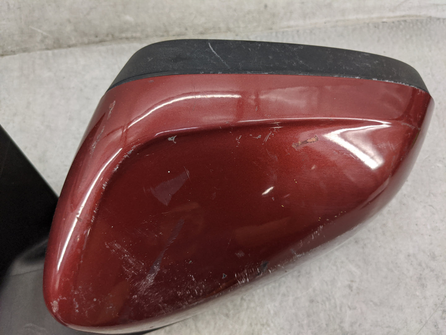 2011-2018 Volvo S60 Driver Side View Mirror - Left Door Mirror OEM Used - Oemusedautoparts1.com
