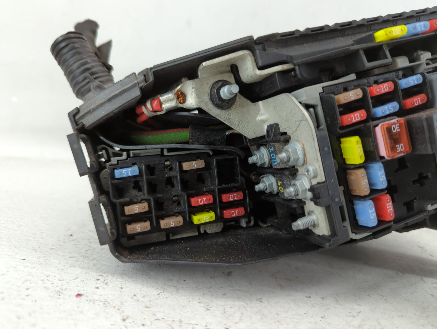 2014-2018 Volvo S60 Fusebox Fuse Box Panel Relay Module P/N:30644652 Fits Fits 2012 2014 2015 2016 2017 2018 OEM Used Auto P