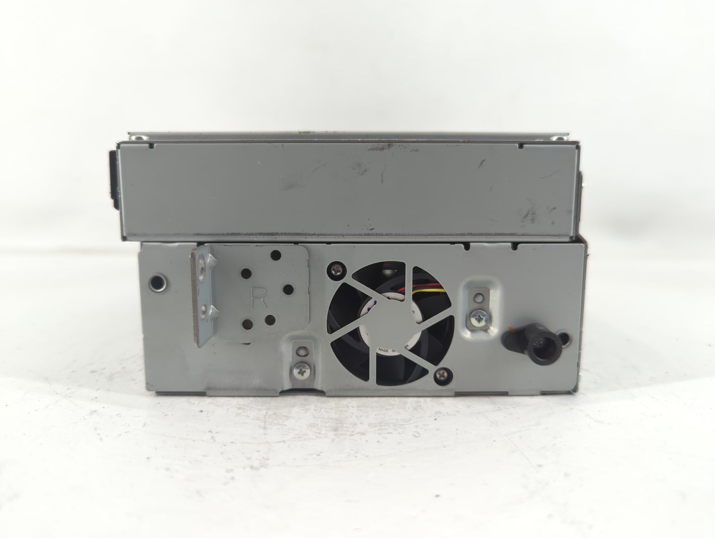 2014-2015 Volvo S60 Radio AM FM Cd Player Receiver Replacement P/N:CF6N-18C815-BA 31357213 AA Fits Fits 2014 2015 2016 OEM U