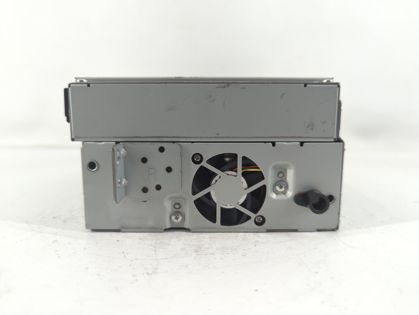 2014-2015 Volvo S60 Radio AM FM Cd Player Receiver Replacement P/N:CF6N-18C815-BA 31357213 AA Fits Fits 2014 2015 2016 OEM U