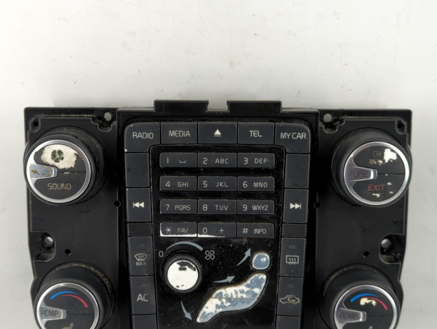 2014 Volvo S60 Climate Control Module Temperature AC/Heater Replacement P/N:PP+MD40 7923 Fits OEM Used Auto Parts - Oemuseda