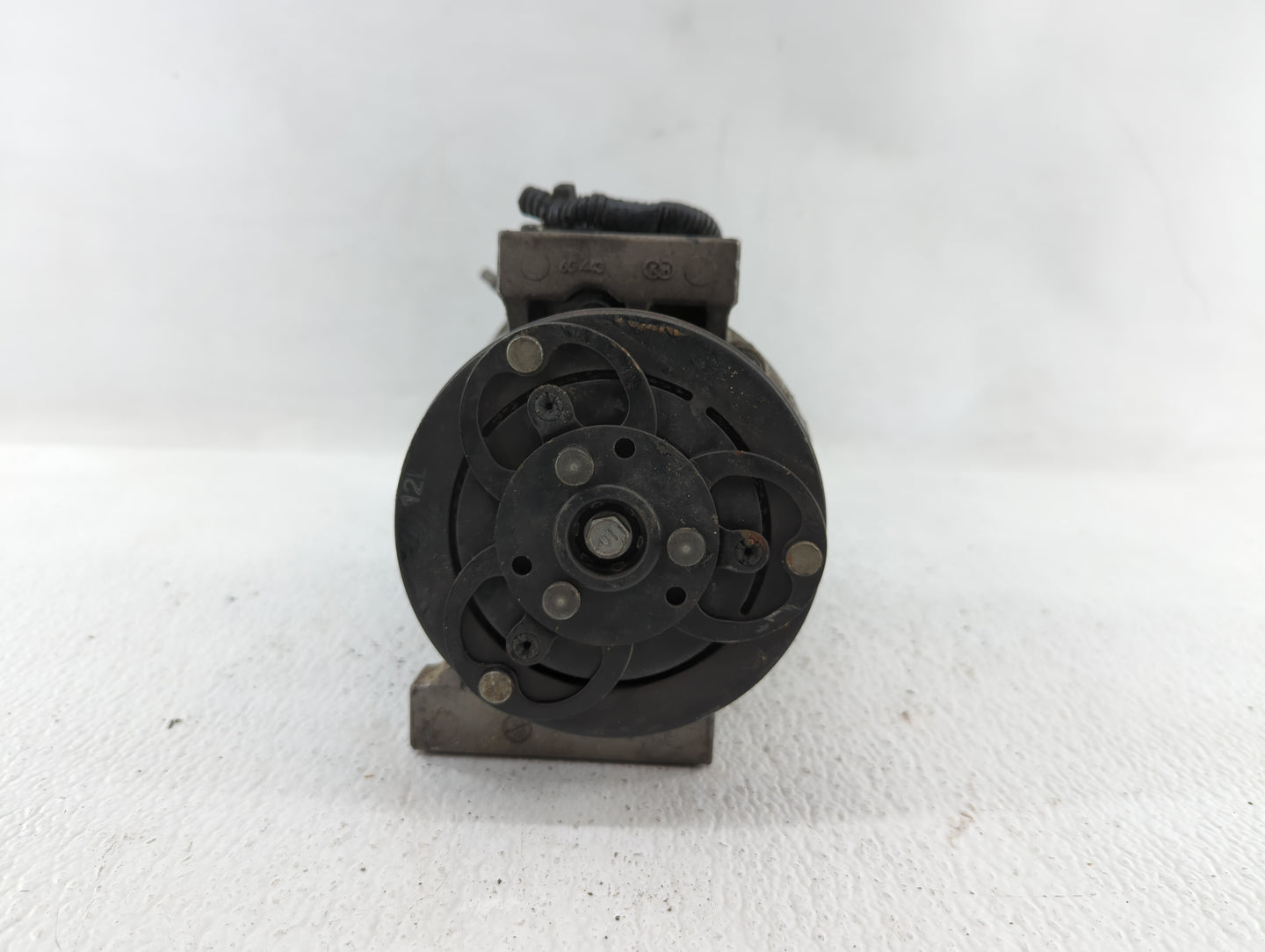 2014 Volvo V60 Air Conditioning A/c Ac Compressor Oem - Oemusedautoparts1.com