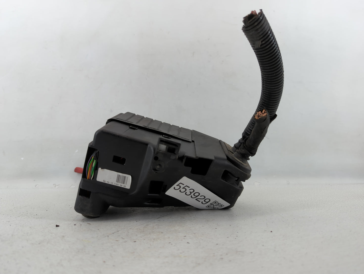 2013 Volvo V60 Fusebox Fuse Box Panel Relay Module P/N:6G9T-14A067-CA 6G9T-14A076-MB Fits Fits 2011 2012 2014 OEM Used Auto 
