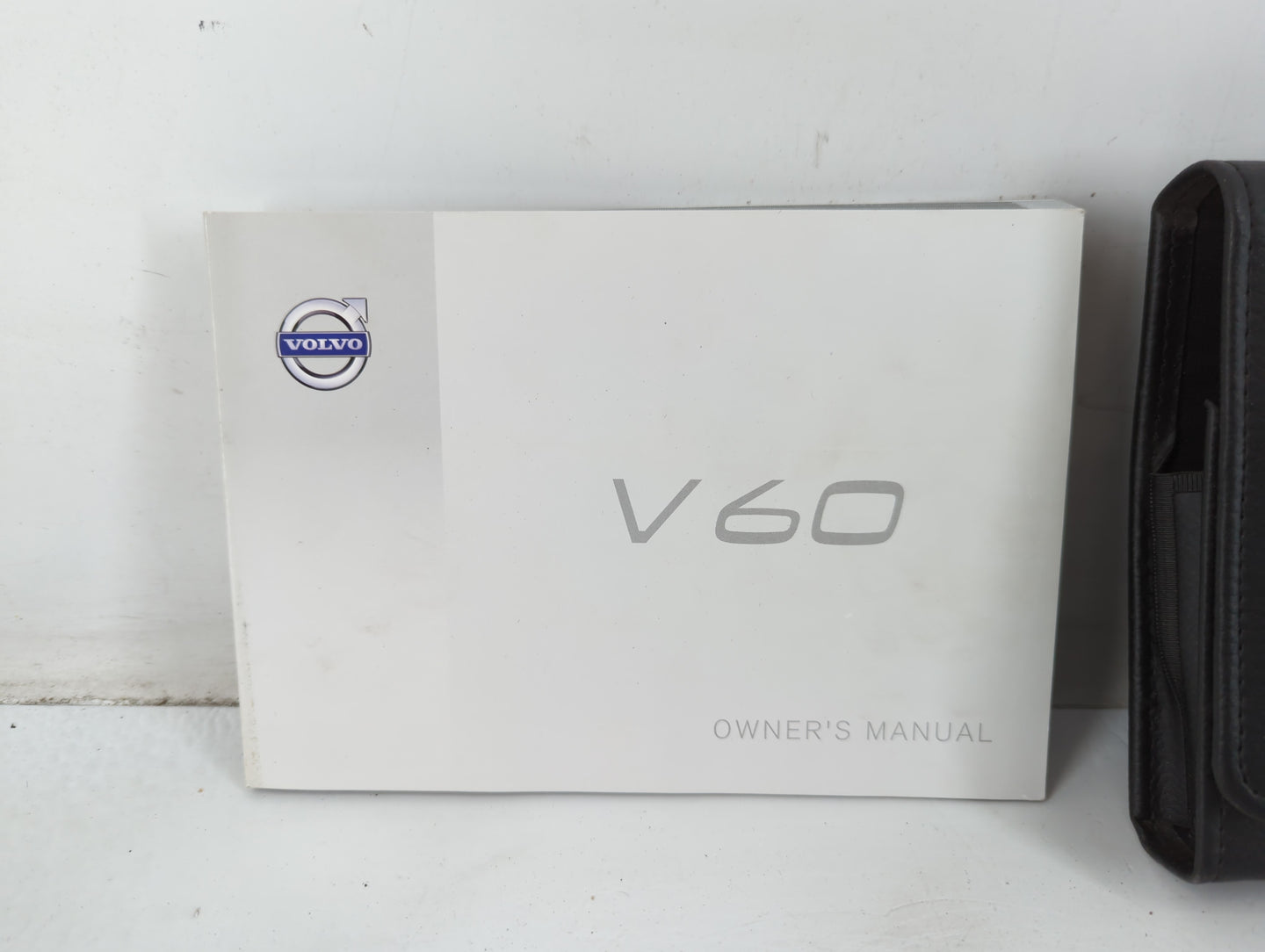 2014 Volvo V60 Owners Manual Book Guide OEM Used Auto Parts - Oemusedautoparts1.com