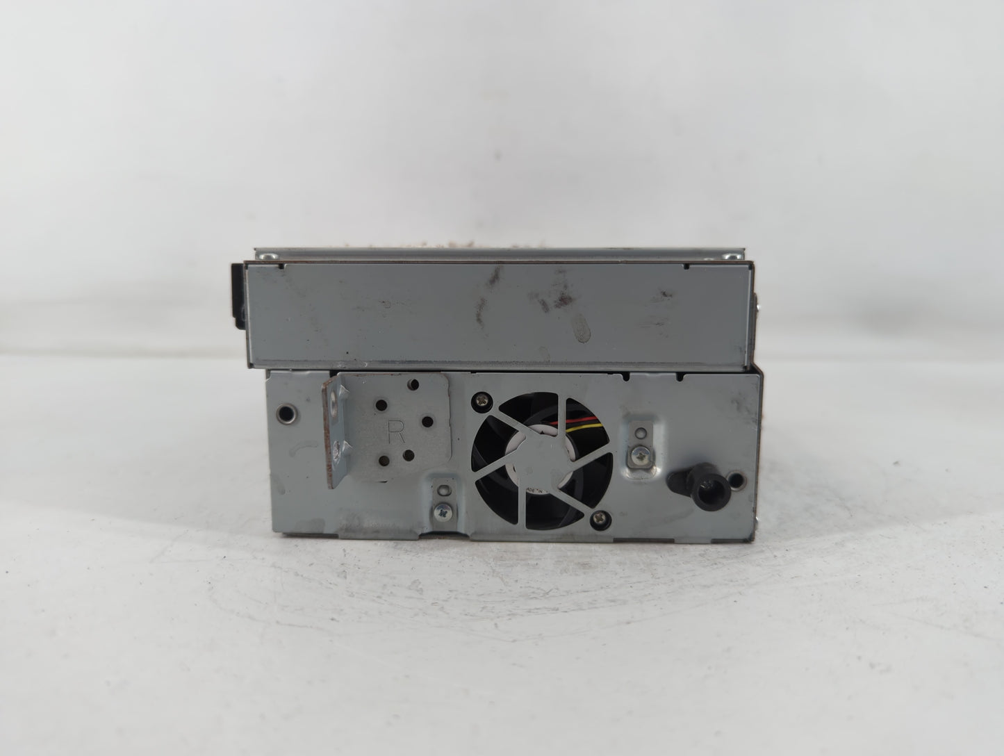 2011-2015 Volvo Xc60 Am Fm Cd Player Radio Receiver - Oemusedautoparts1.com