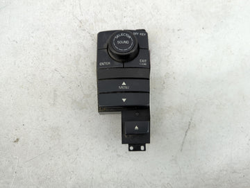 2014 Volvo Xc90 Radio AM FM Cd Player Receiver Replacement P/N:19206 05W41T, 30752174 Fits OEM Used Auto Parts - Oemusedauto