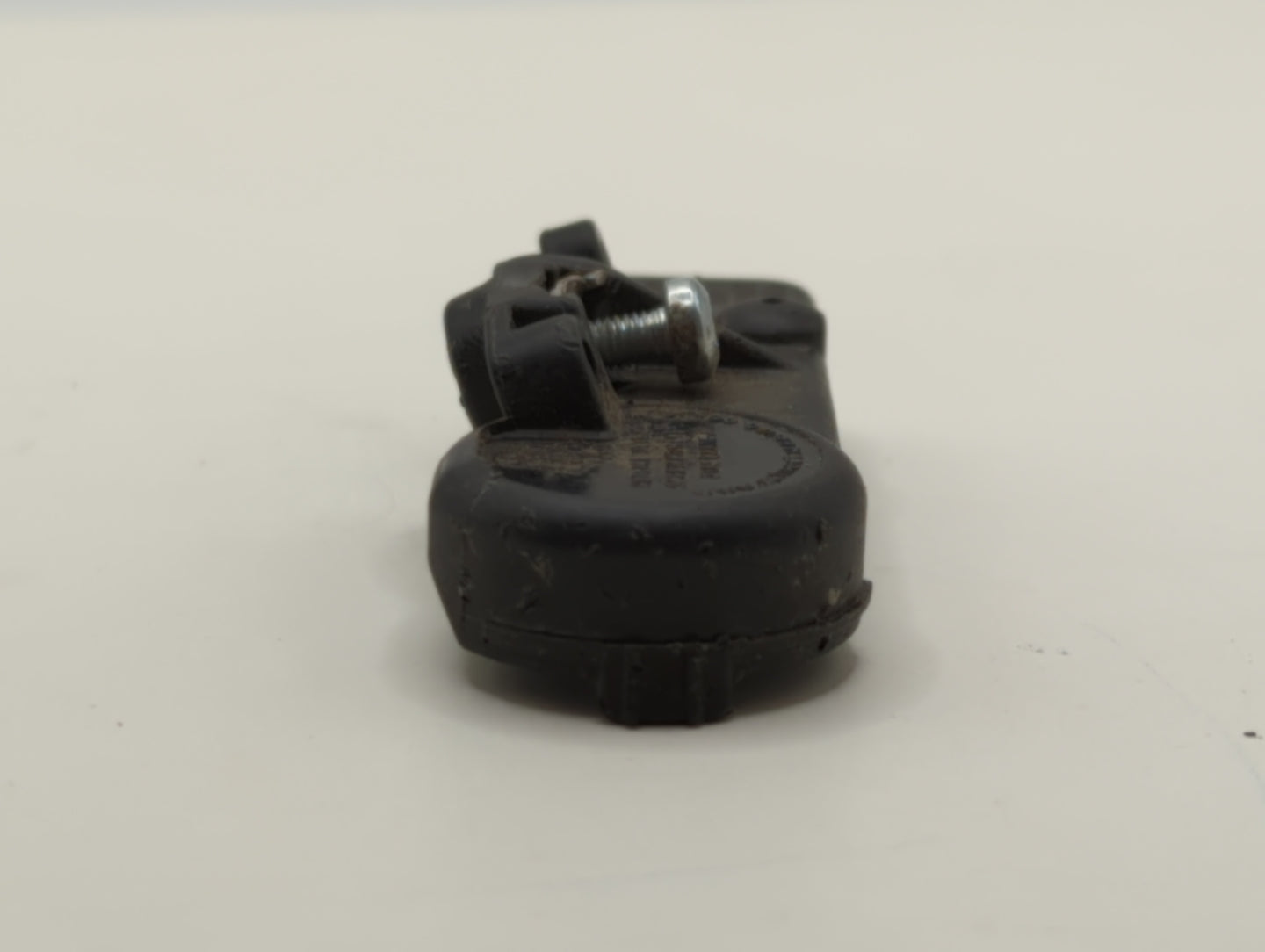 2014 Volvo Xc90 Tire Pressure Monitoring System Sensor Tpms - Oemusedautoparts1.com