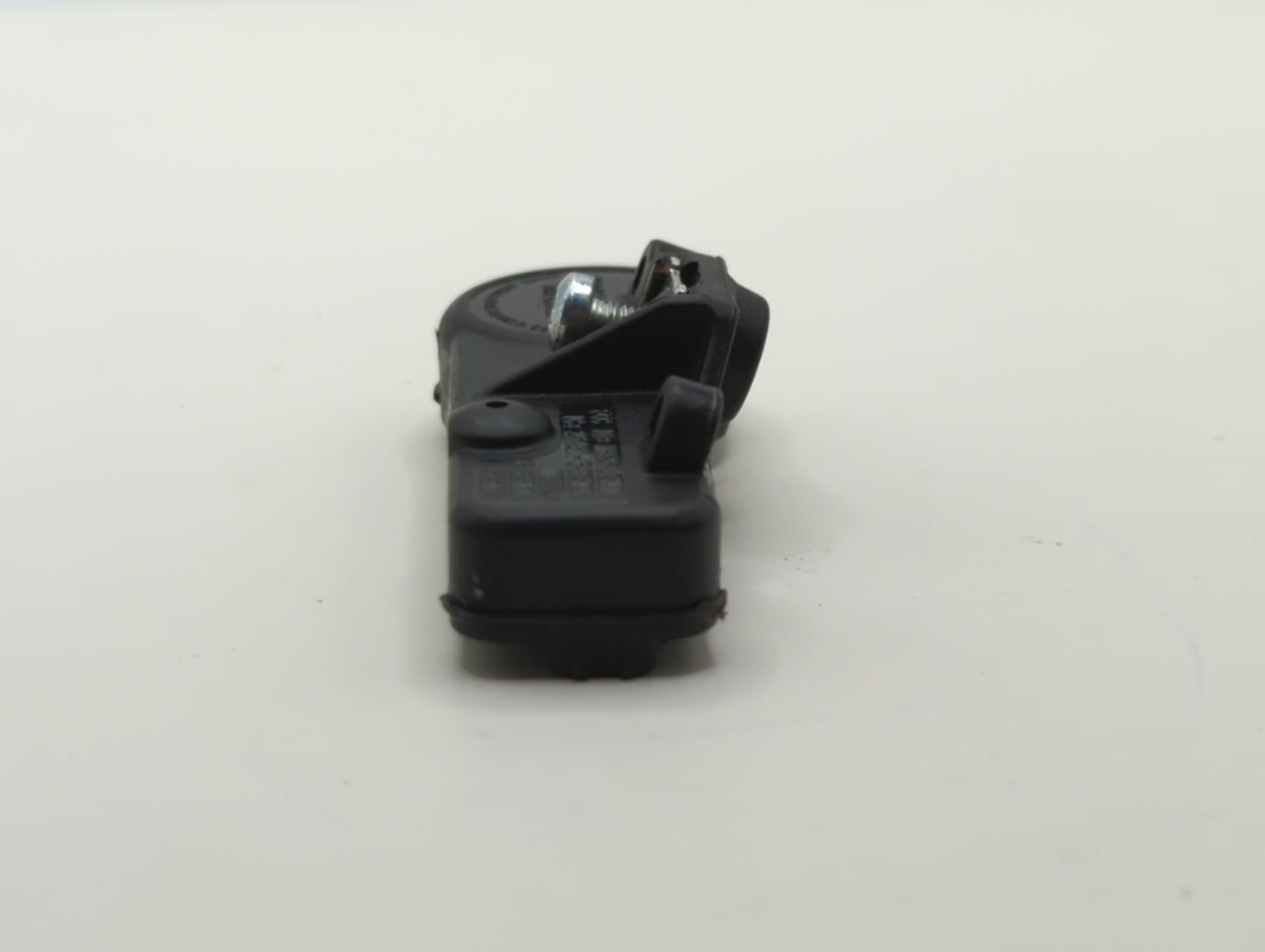 2014 Volvo Xc90 Tire Pressure Monitoring System Sensor Tpms - Oemusedautoparts1.com