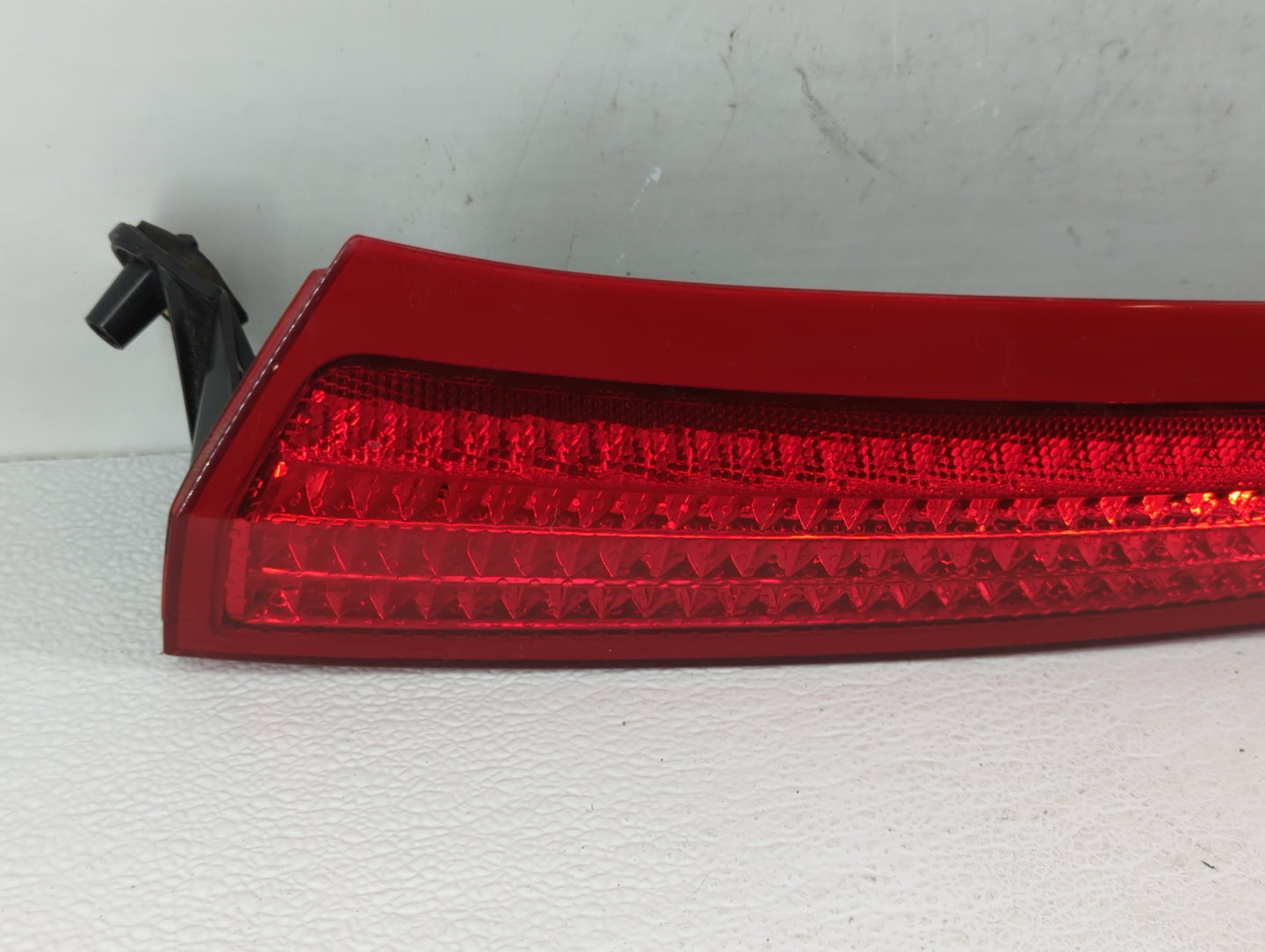 2007-2014 Volvo Xc90 Tail Light Assembly Driver Left OEM P/N:30698141 Fits Fits 2007 2008 2009 2010 2011 2012 2013 2014 OEM 