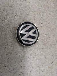 2015 Volkswagen Jetta Rim Wheel Center Cap 1481038 - Oemusedautoparts1.com