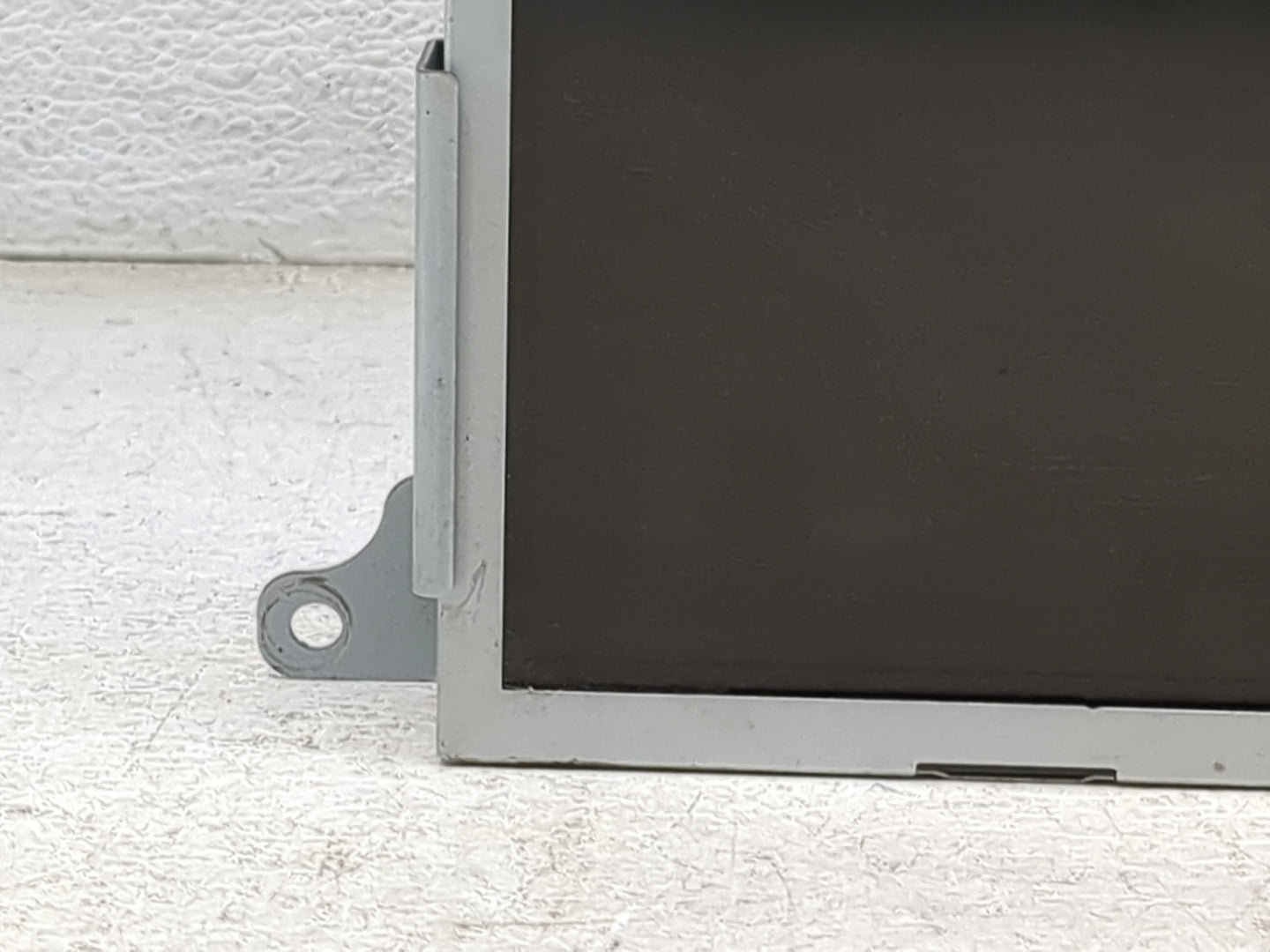 2013-2016 Ford Taurus Radio Display Info Screen Oem - Oemusedautoparts1.com