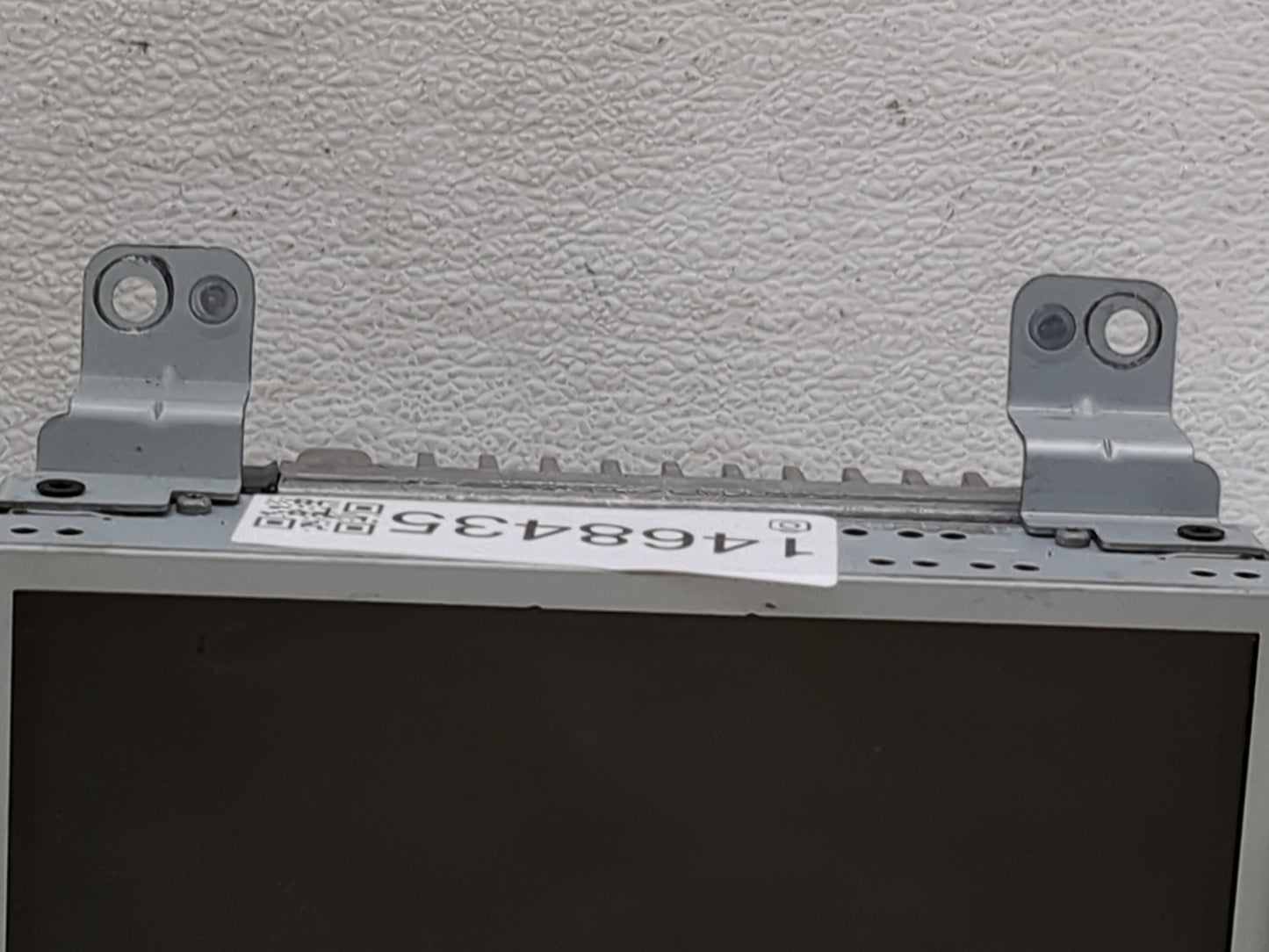 2013-2016 Ford Taurus Radio Display Info Screen Oem - Oemusedautoparts1.com