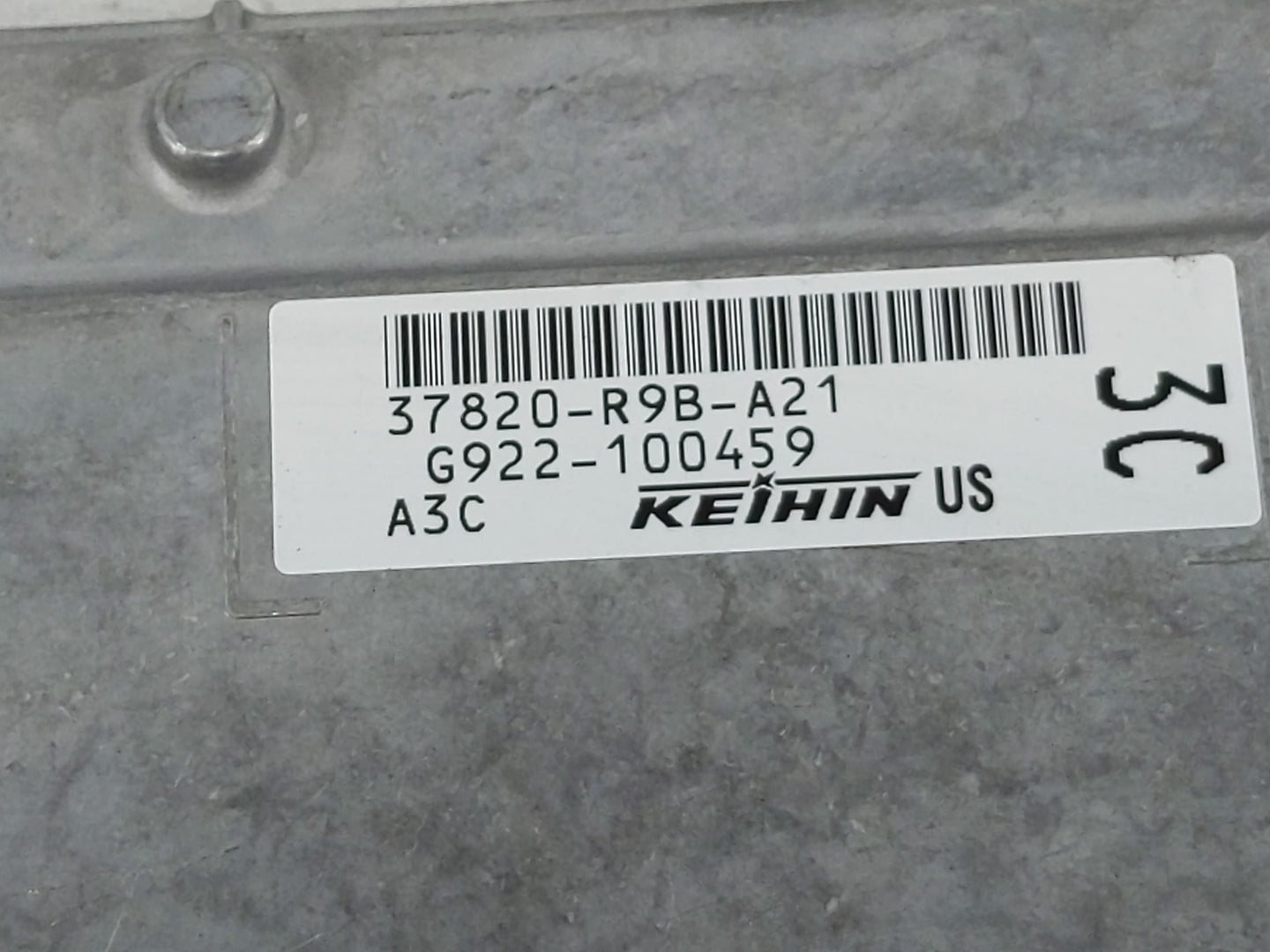 2015 Acura Ilx PCM Engine Control Computer ECU ECM PCU OEM P/N:37820-R9B-A21 Fits OEM Used Auto Parts - Oemusedautoparts1.co