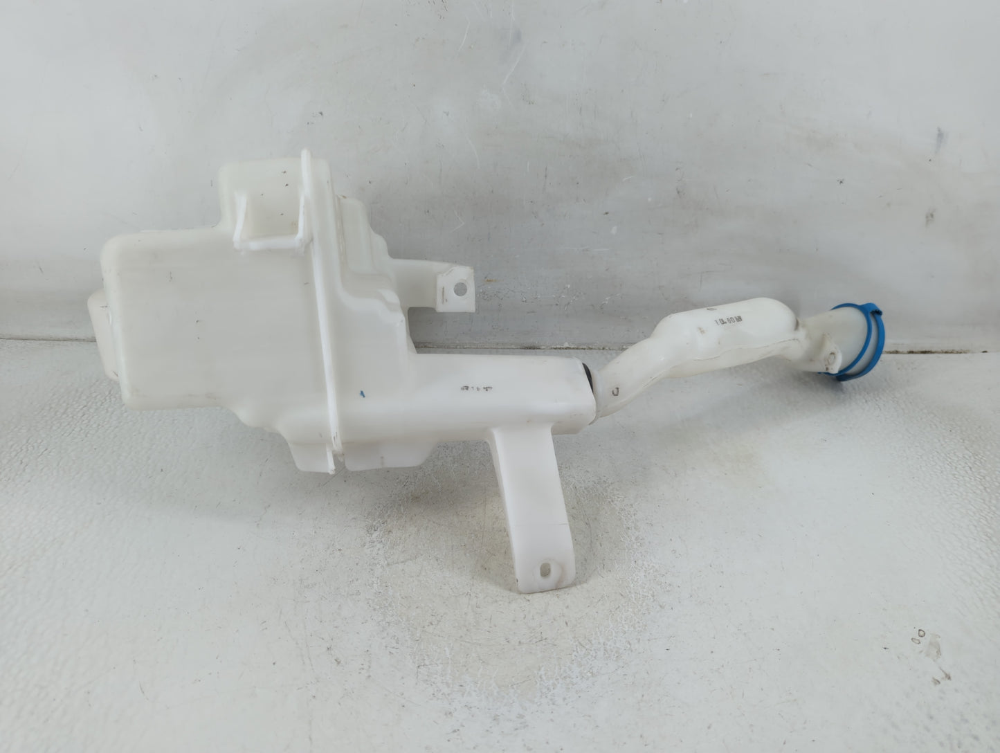 2013-2022 Acura Ilx Windshield Washer Fluid Reservoir Bottle Oem - Oemusedautoparts1.com