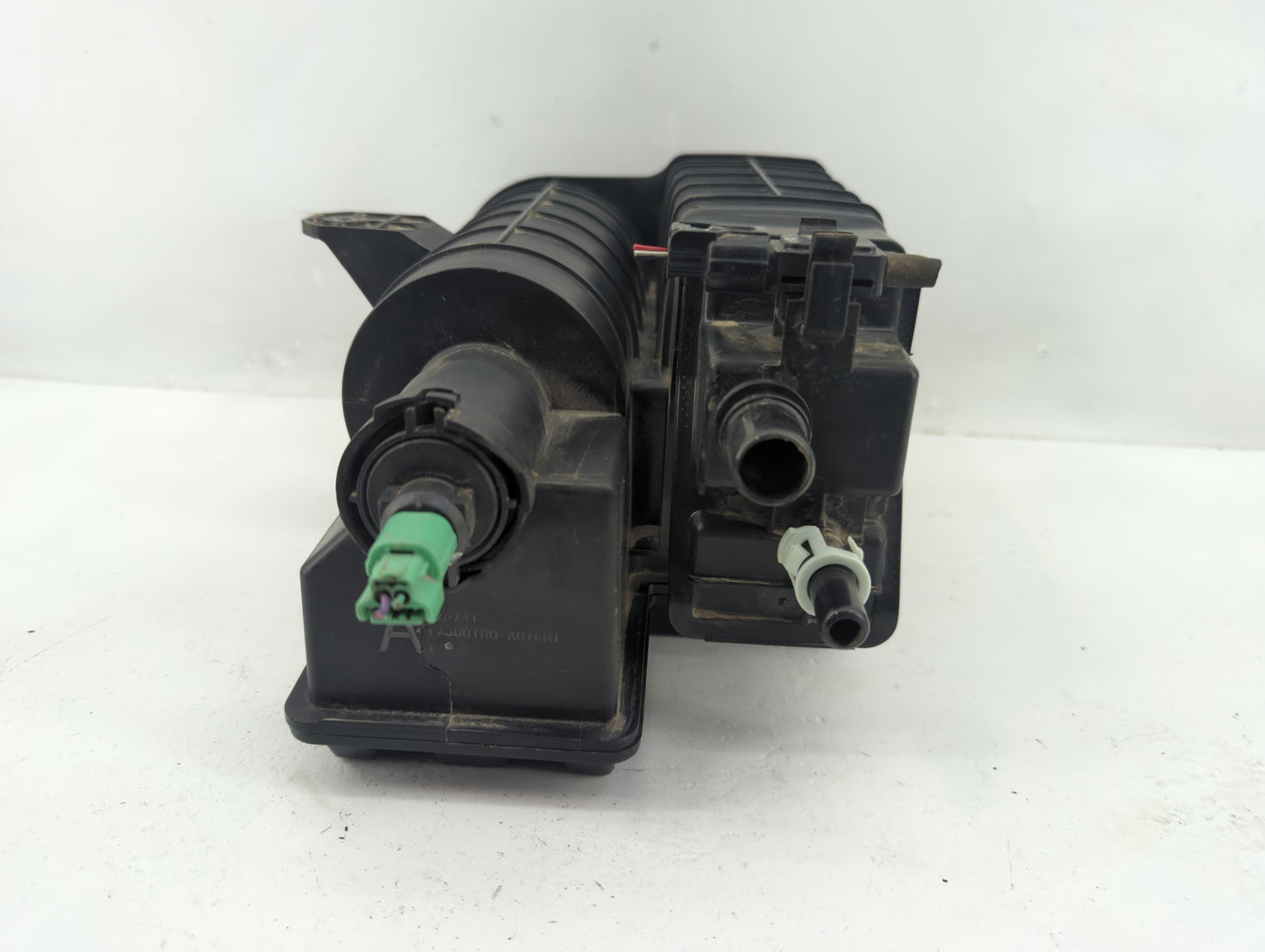 2015 Acura Ilx Fuel Vapor Charcoal Canister 1357610 - Oemusedautoparts1.com