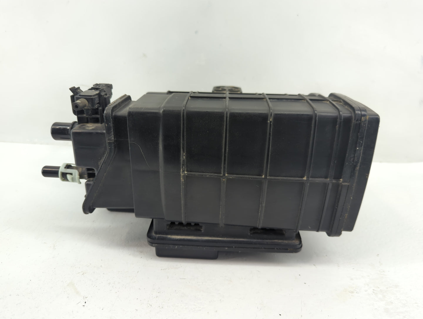 2015 Acura Ilx Fuel Vapor Charcoal Canister 1357610 - Oemusedautoparts1.com