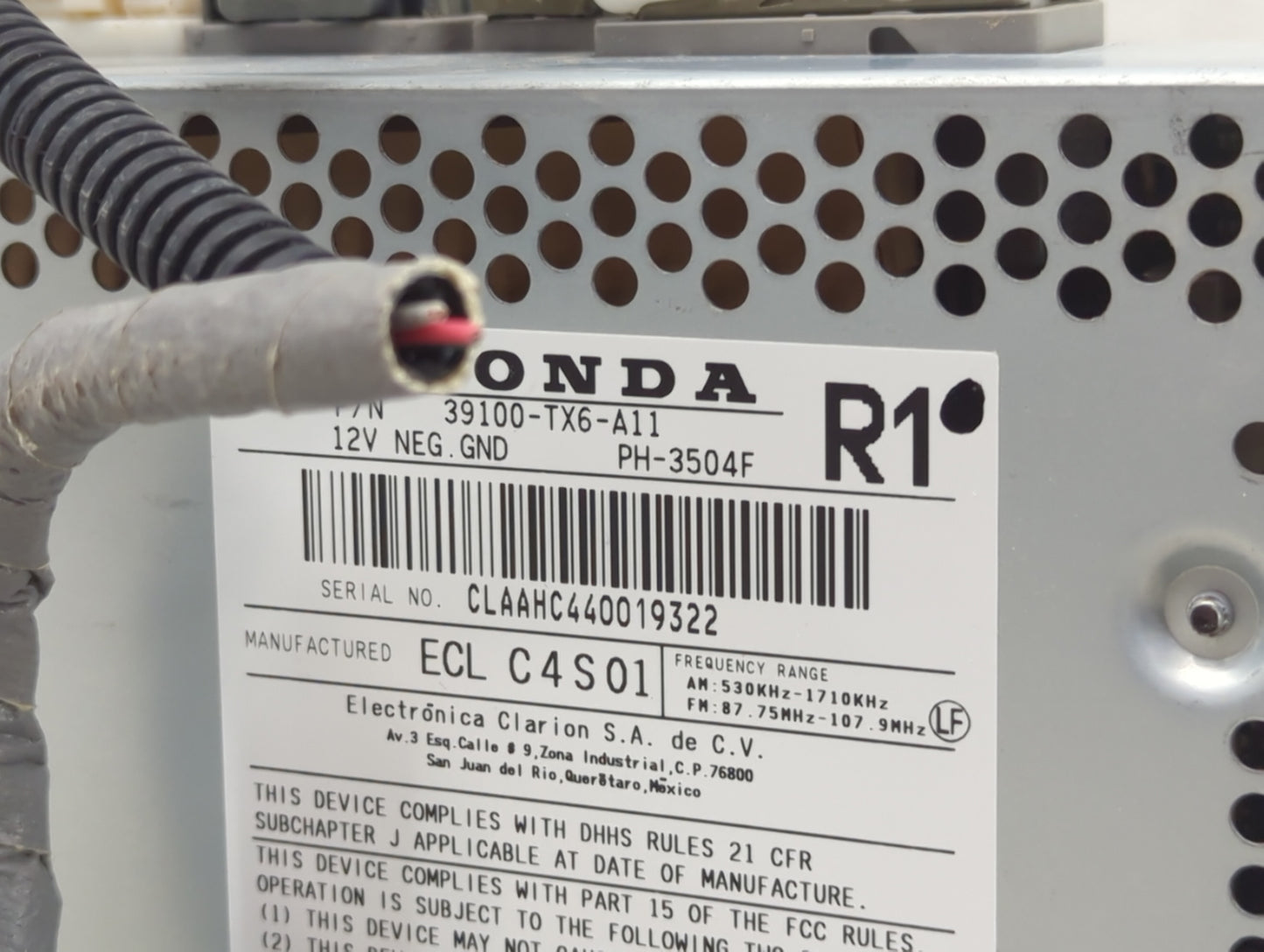 2013-2015 Acura Ilx Radio AM FM Cd Player Receiver Replacement P/N:39100-TX6-A11 Fits Fits 2012 2013 2014 2015 OEM Used Auto