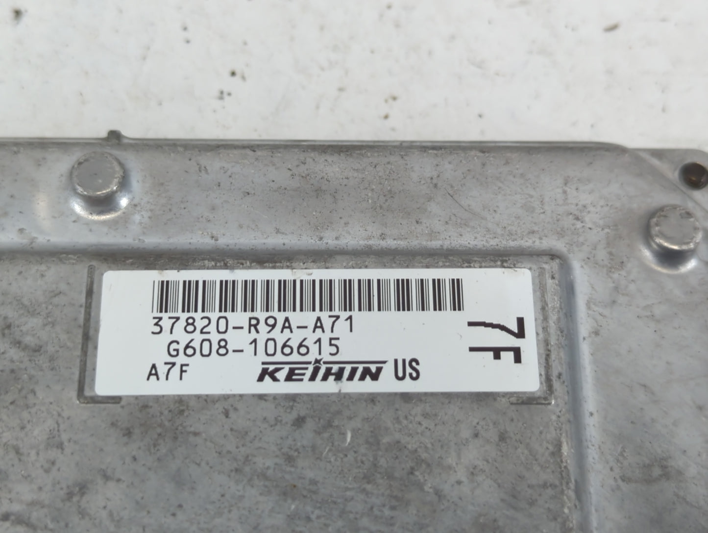 2015 Acura Ilx PCM Engine Control Computer ECU ECM PCU OEM P/N:37820-R9A-A71 Fits OEM Used Auto Parts - Oemusedautoparts1.co