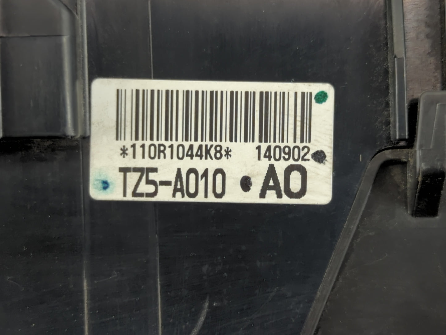 2014-2016 Acura Mdx Fusebox Fuse Box Panel Relay Module P/N:110R1044K8 TZ5-A010 A0 Fits Fits 2014 2015 2016 OEM Used Auto Pa