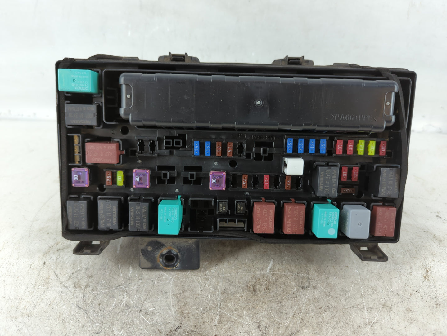 2014-2016 Acura Mdx Fusebox Fuse Box Panel Relay Module P/N:AA0R10307D TZ5-A010 A0 Fits Fits 2014 2015 2016 OEM Used Auto Pa