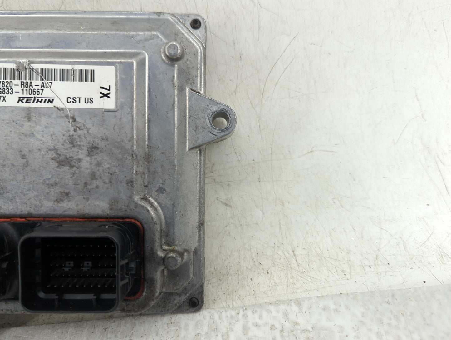 2013-2015 Acura Rdx PCM Engine Control Computer ECU ECM PCU OEM P/N:37820-R8A-A66 Fits Fits 2013 2014 2015 OEM Used Auto Par