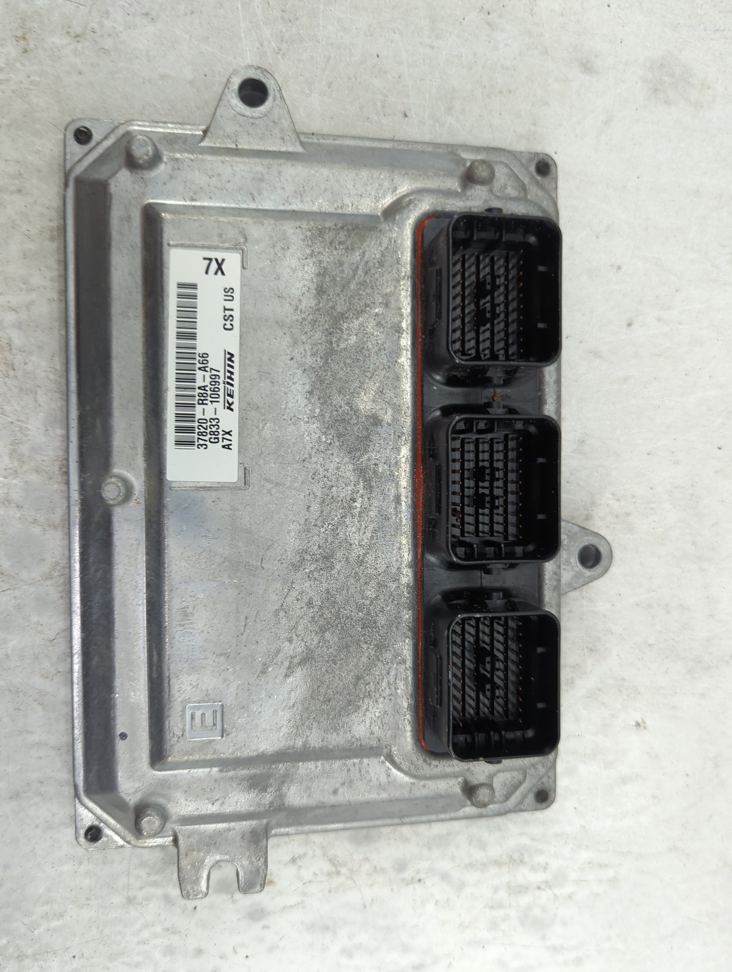 2013-2015 Acura Rdx PCM Engine Control Computer ECU ECM PCU OEM P/N:37820-R8A-A66 G833-106997 Fits Fits 2013 2014 2015 OEM U