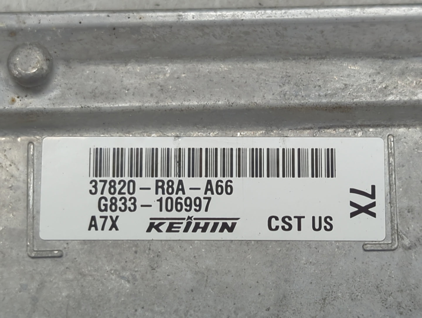 2013-2015 Acura Rdx PCM Engine Control Computer ECU ECM PCU OEM P/N:37820-R8A-A66 G833-106997 Fits Fits 2013 2014 2015 OEM U