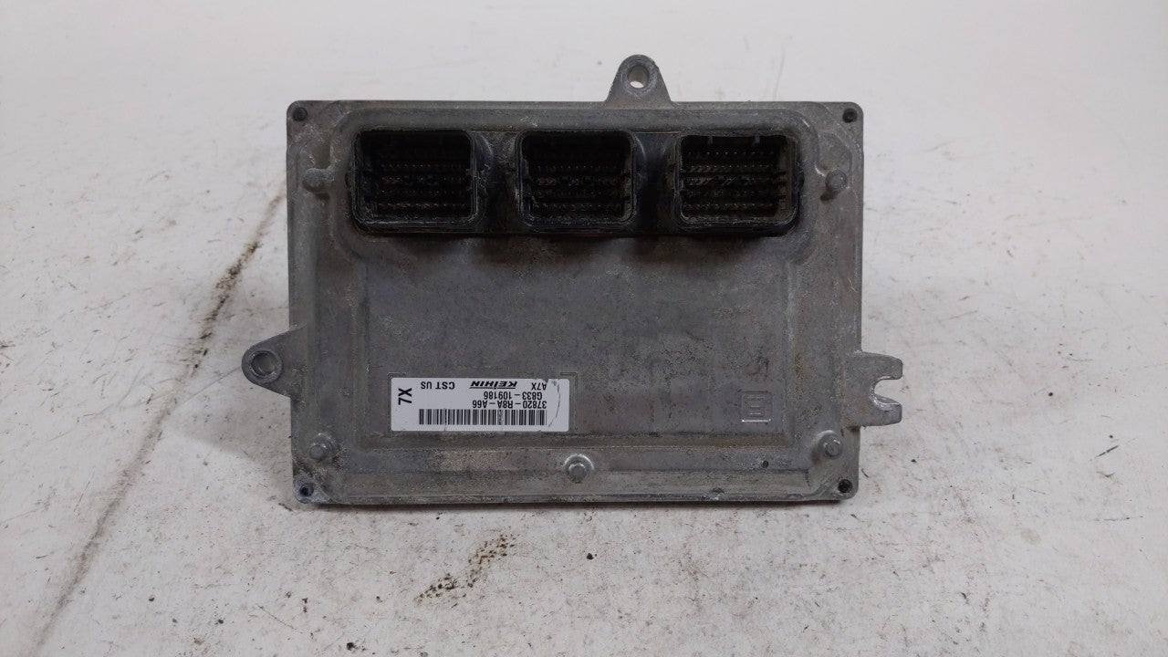 2013-2015 Acura Rdx PCM Engine Control Computer ECU ECM PCU OEM P/N:37820-R8A-A66 37820-R8A-A67 Fits Fits 2013 2014 2015 OEM