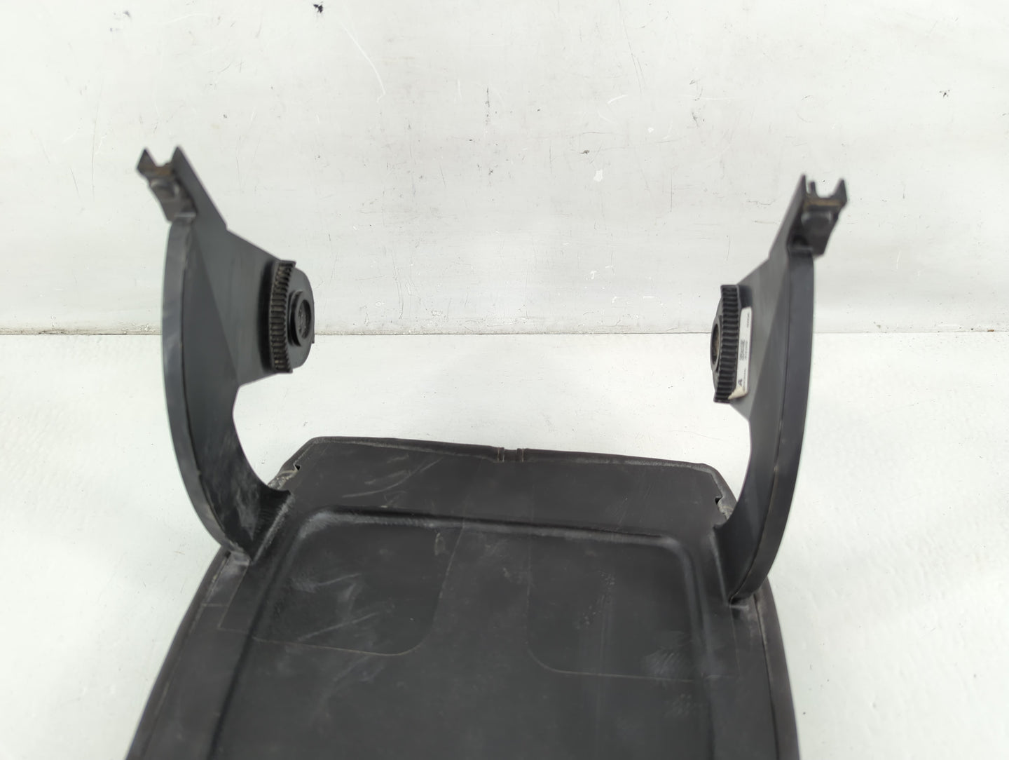2015 Acura Tlx Center Console Armrest Cover Lid P/N:3305 00X H690L Fits OEM Used Auto Parts - Oemusedautoparts1.com