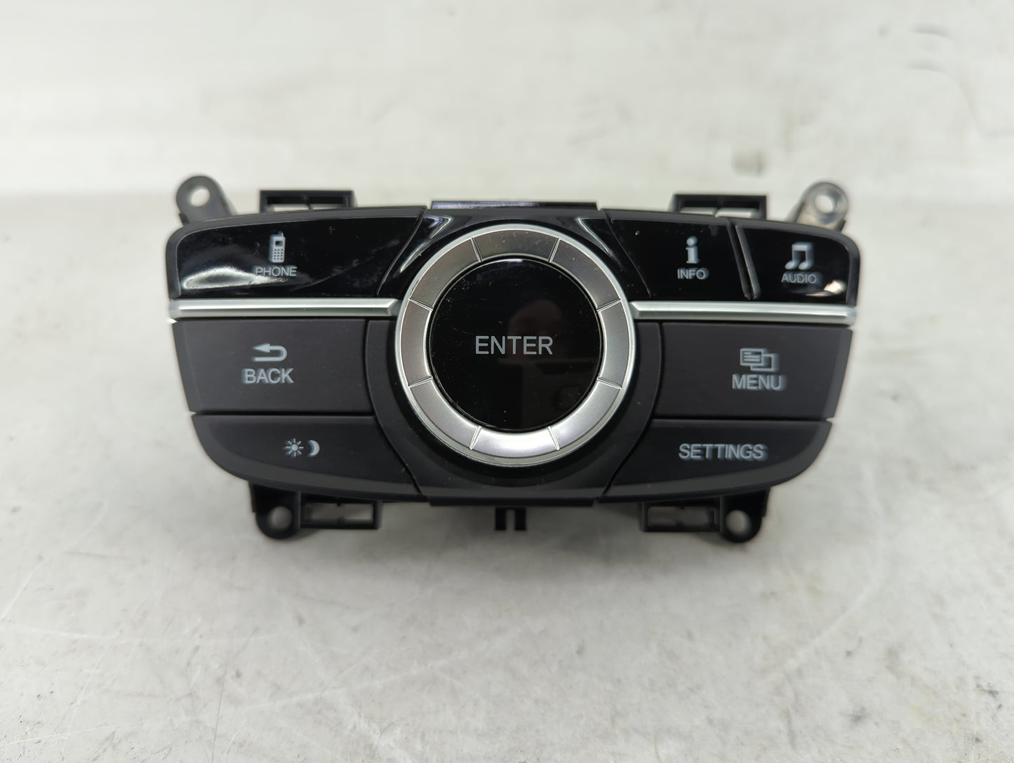 2015-2018 Acura Tlx Radio Control Panel - Oemusedautoparts1.com