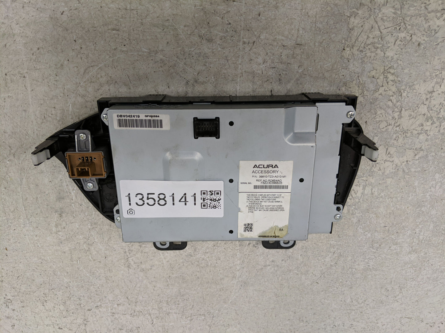 2015-2018 Acura Tlx Radio AM FM Cd Player Receiver Replacement P/N:39810-TZ3-A010-M1 Fits Fits 2015 2016 2017 2018 OEM Used 