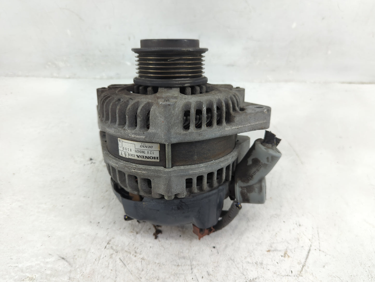 2015-2020 Acura Tlx Alternator Replacement Generator Charging Assembly Engine OEM P/N:CSK39 TN104211-8390 Fits OEM Used Auto